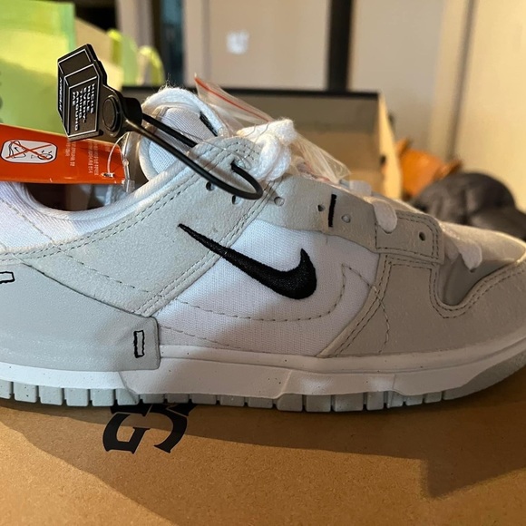 Nike Dunks Low size 7.5